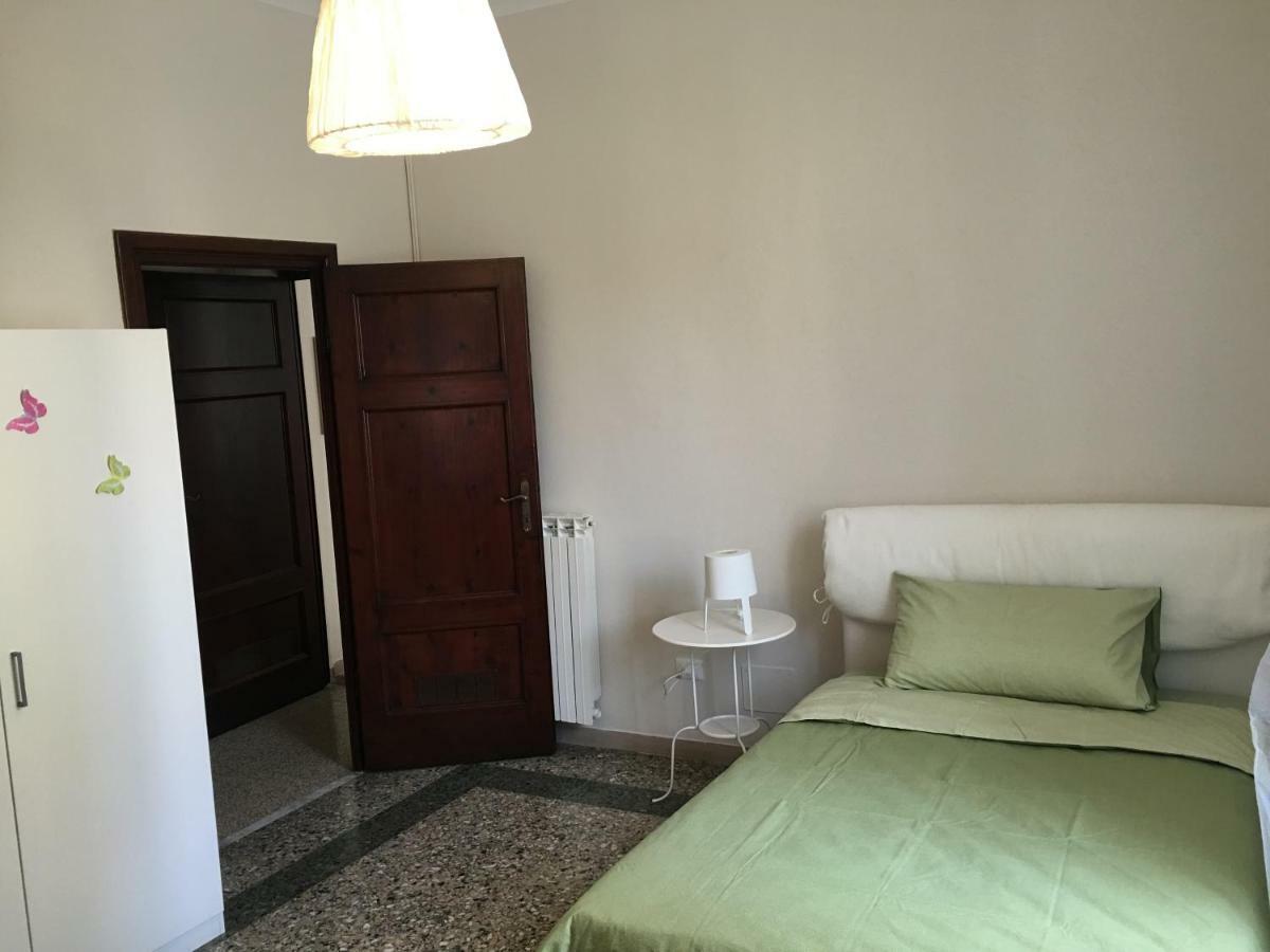 Appartamento Casa Francesca Lucca Esterno foto